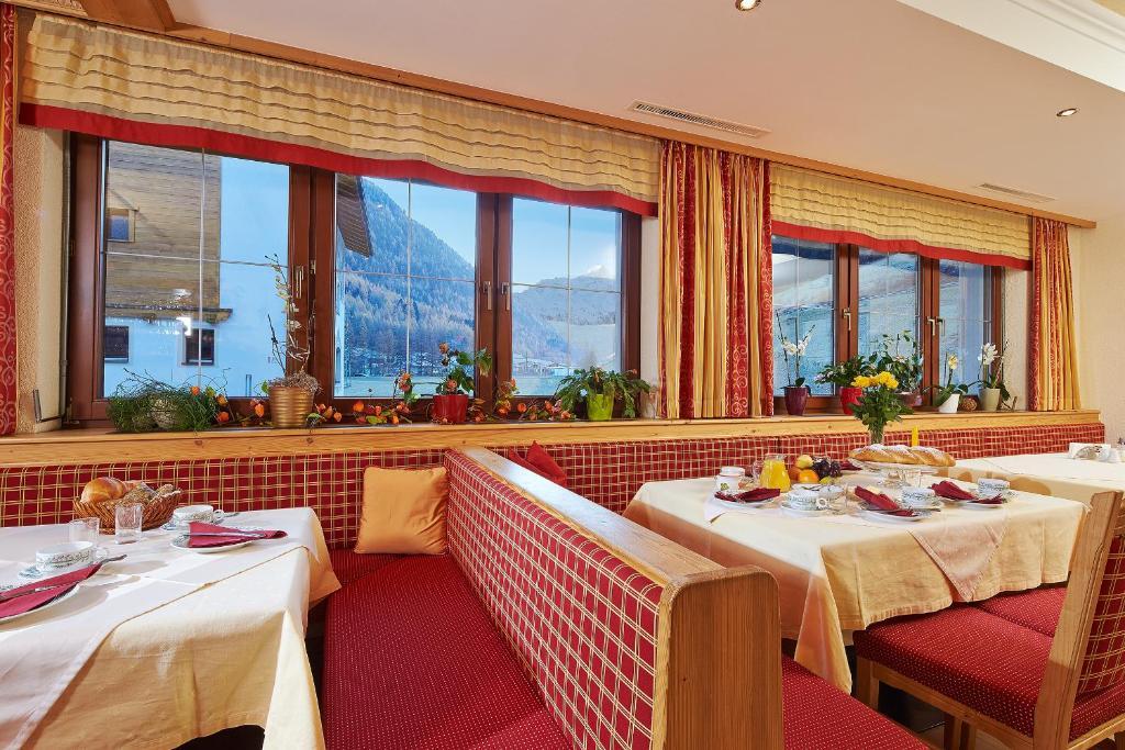 Fremdenpension Alpenruhe Solden Room photo